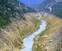 Rafting y senderismo por el Congost de Montrebei