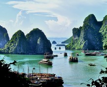 Puente Noviembre: De la bahía de Halong al delta del Mekong