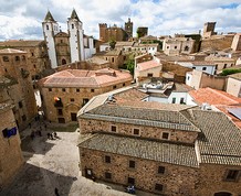 Esencias de Cáceres: Trujillo, Plasencia y P. Nacional Monfragüe