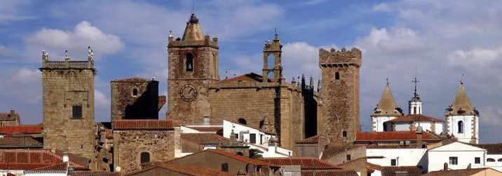 Esencias de Cáceres: Trujillo, Plasencia y P. Nacional Monfragüe
