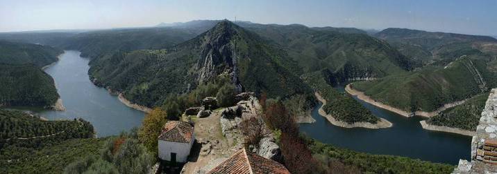 Monfragüe y Valle del Jerte