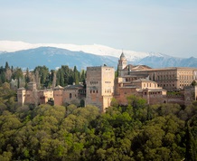 Puente del Pilar: El embrujo de Granada