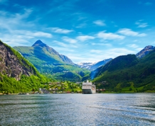 Crucero por los Fiordos Noruegos en el espectacular Costa Favolosa