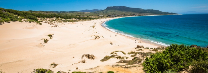 Semana santa en Cádiz: Playas y pueblos blancos