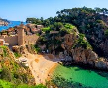 Semana Santa en Tossa de Mar: El Paraíso Azul