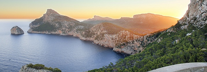 Mallorca, el paraíso balear (Ferry desde Barcelona o Valencia)